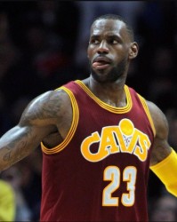  爵士重建交易送走米切尔至骑士  