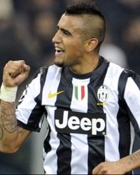  国际米兰老将传射建功击败萨索洛彰显经验