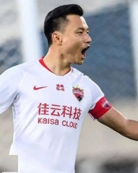  VAR争议判罚引发主帅集体炮轰  