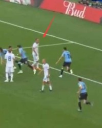  罗马中场大将重伤赛季报销牵动球迷心  